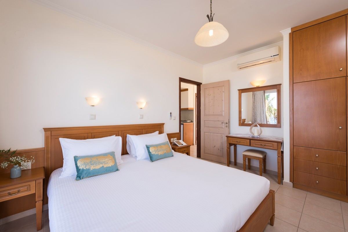 Superior 2 Bedroom Apartment with Sea View